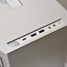 Lian Li TU150 Mini ITX Desktop Case - Image 8